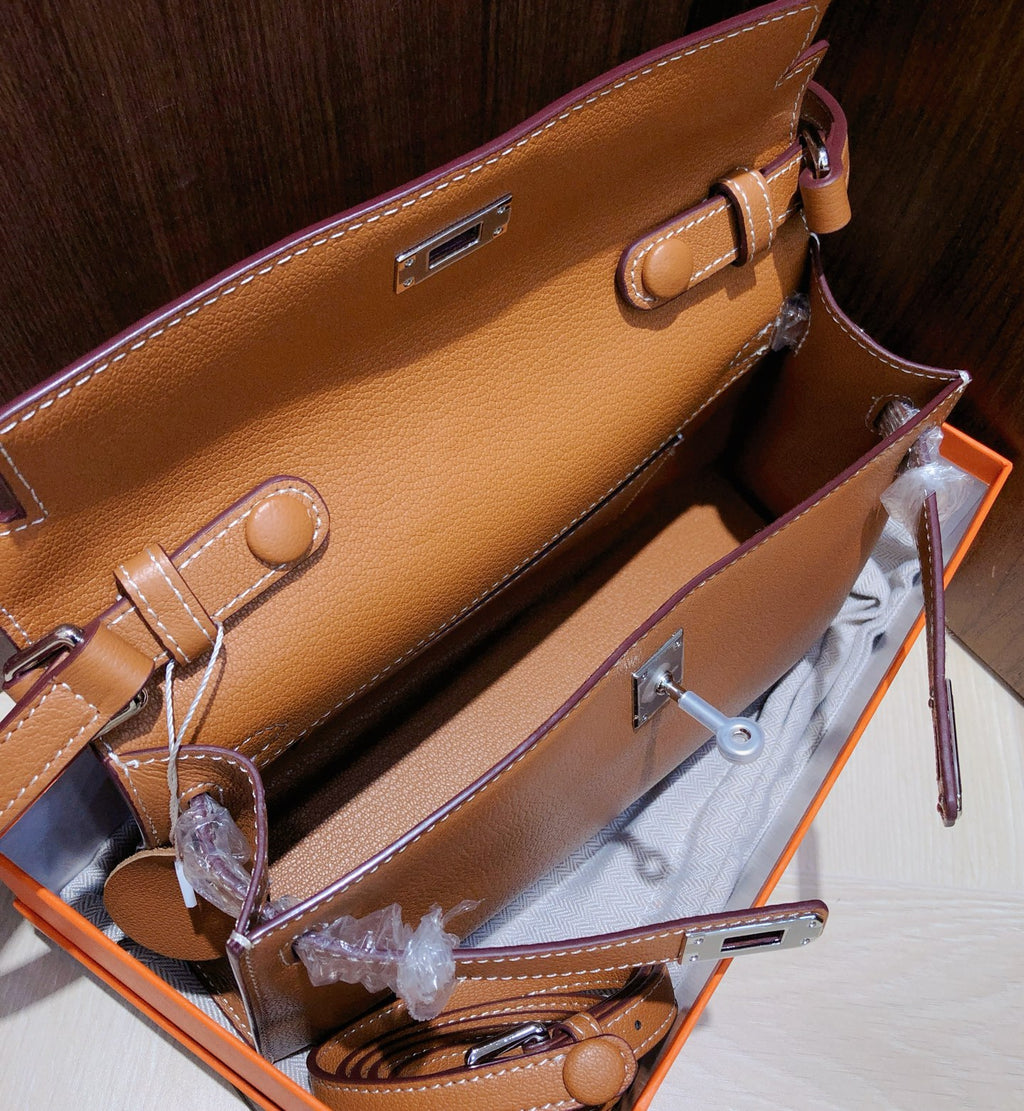 Kelly Elan 25 Underarm Baguette Bag, Genuine Top Layer Cowhide Goat Grain Leather, Silver Hardware Caramel Brown Shoulder Purse, Vintage Classic Fall Winter Must-Have Handbag Size 25×6.5×15cm