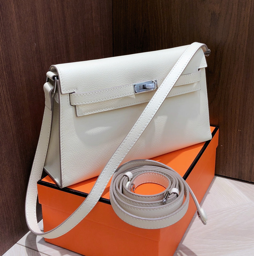 Kelly Elan 25 Underarm Baguette Bag, Genuine Top Layer Cowhide Goat Grain Leather, Silver Hardware Off White Shoulder Handbag, Youthful Elegant Goddess Daily Purse Size 25×6.5×15cm