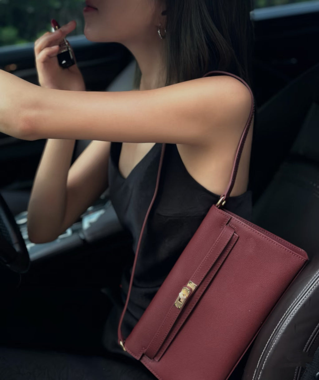 Kelly Elan 25 Underarm Baguette Bag, Genuine Top Layer Cowhide Goat Grain Leather, Gold Hardware Vintage Wine Red Shoulder Handbag, Elegant Luxury Quiet Glam Daily Purse Size 25×6.5×15cm