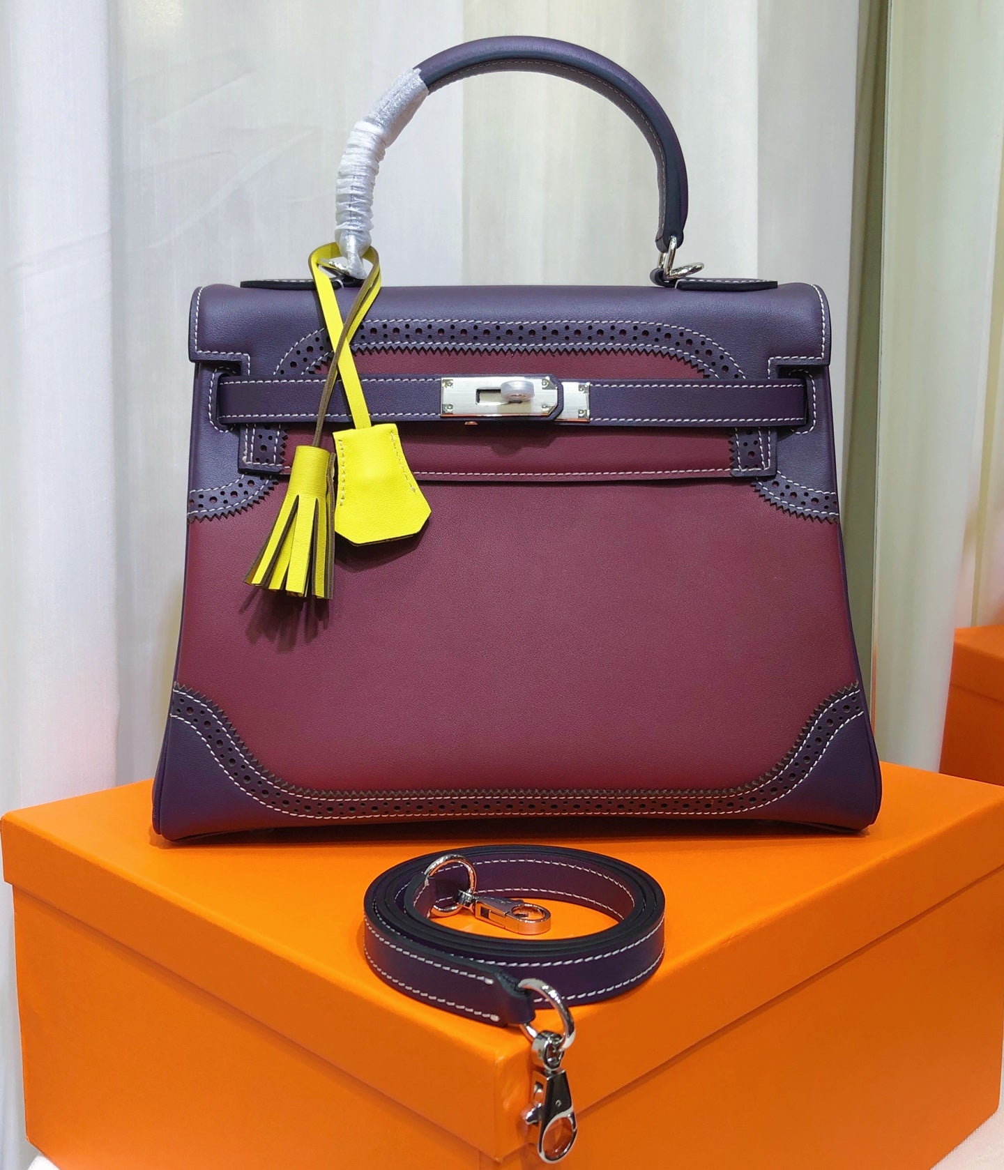 Kelly Sellier Ghillies 28cm Bordeaux & Marron Foncé Barenia Leather Palladium Hardware Women Handbag
