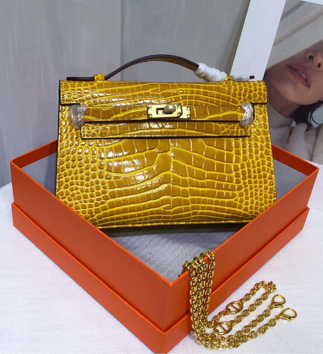Kelly Pochette Jaune Ambre Shiny Niloticus Crocodile Leather Palladium Hardware Women Clutch Bag