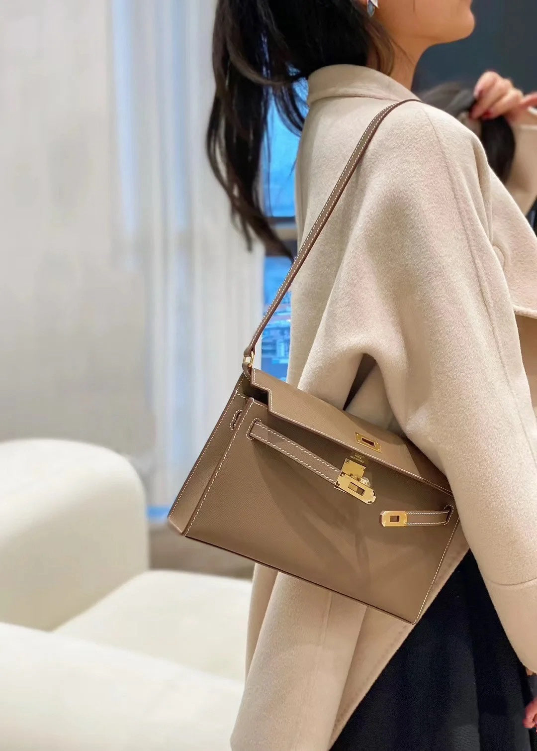 Kelly Elan 25 Genuine Goat Grain Top Layer Cowhide Shoulder Bag, Gold Hardware Neutral Khaki Faux Kelly Baguette Underarm Bag, 25×6.5×15cm Elegant Commute Handbag for Women All Season Match